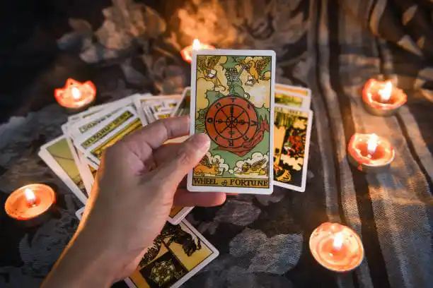 tarot cards New Straitsville